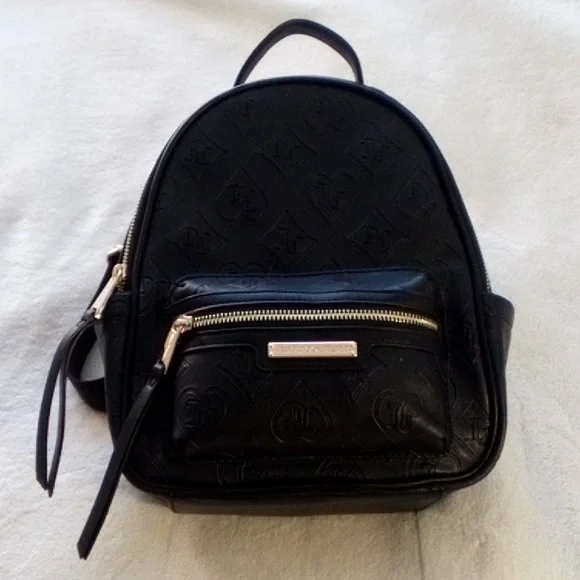 JUICY COUTURE BLACK MEDIUM SIZE BACKPACK NEW W/ TAGS! - Picture 3 of 16